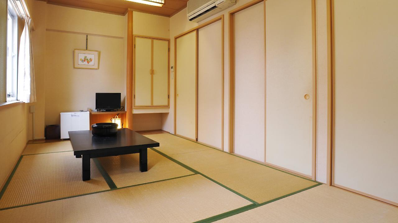 Hotel Ichiraku Фукуока Екстер'єр фото